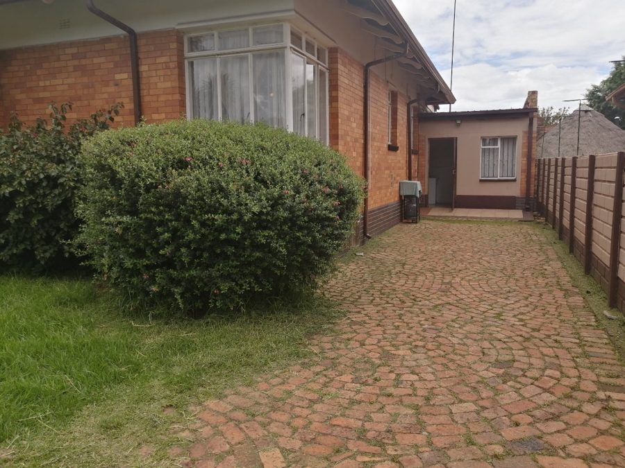 4 Bedroom Property for Sale in Selection Park Gauteng