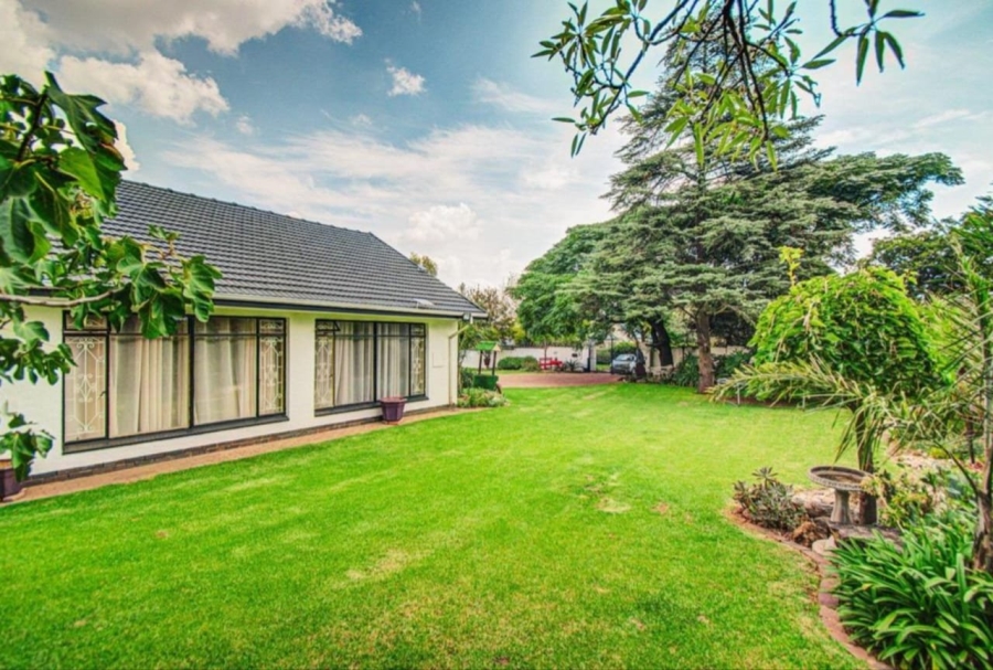 3 Bedroom Property for Sale in Parkdene Gauteng