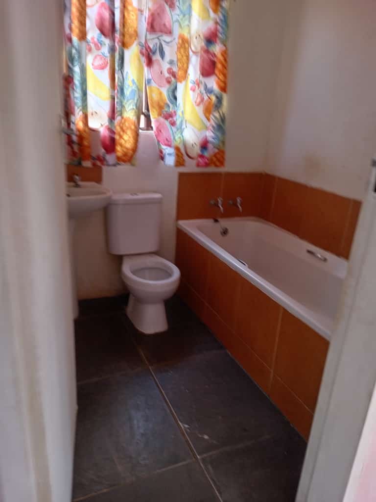 2 Bedroom Property for Sale in Soshanguve VV Gauteng