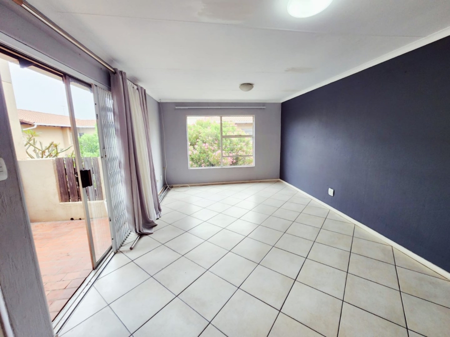 1 Bedroom Property for Sale in Witfield Gauteng