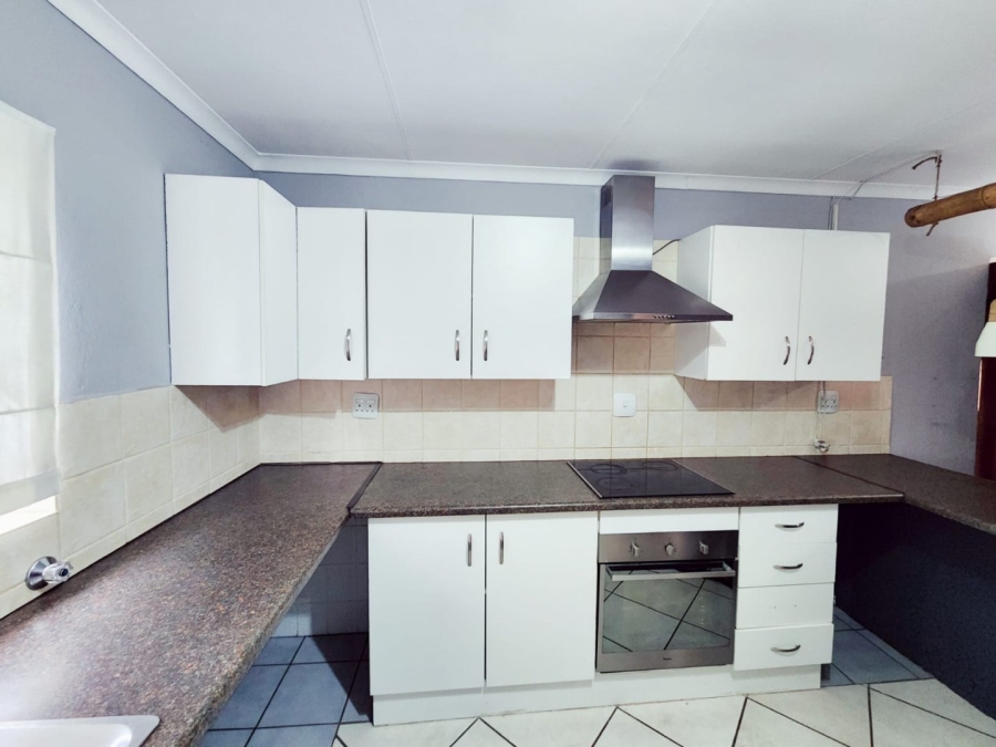 1 Bedroom Property for Sale in Witfield Gauteng