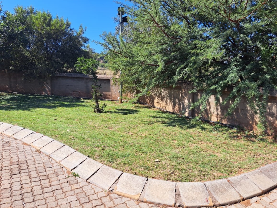  Bedroom Property for Sale in Zwavelpoort Gauteng