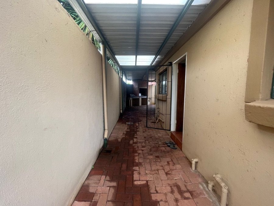 2 Bedroom Property for Sale in Hesteapark Gauteng