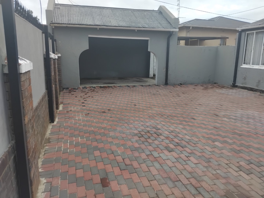 3 Bedroom Property for Sale in Malvern Gauteng