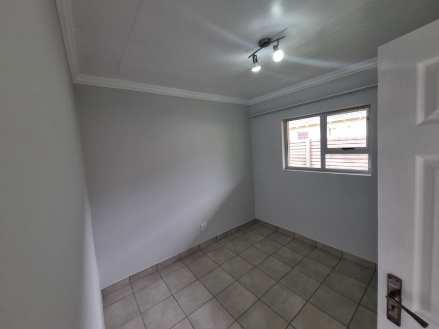 To Let 2 Bedroom Property for Rent in Impala Park Gauteng