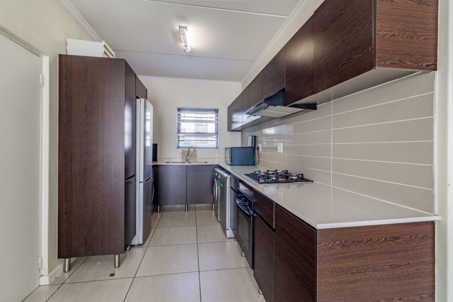 2 Bedroom Property for Sale in Greenstone Hill Gauteng