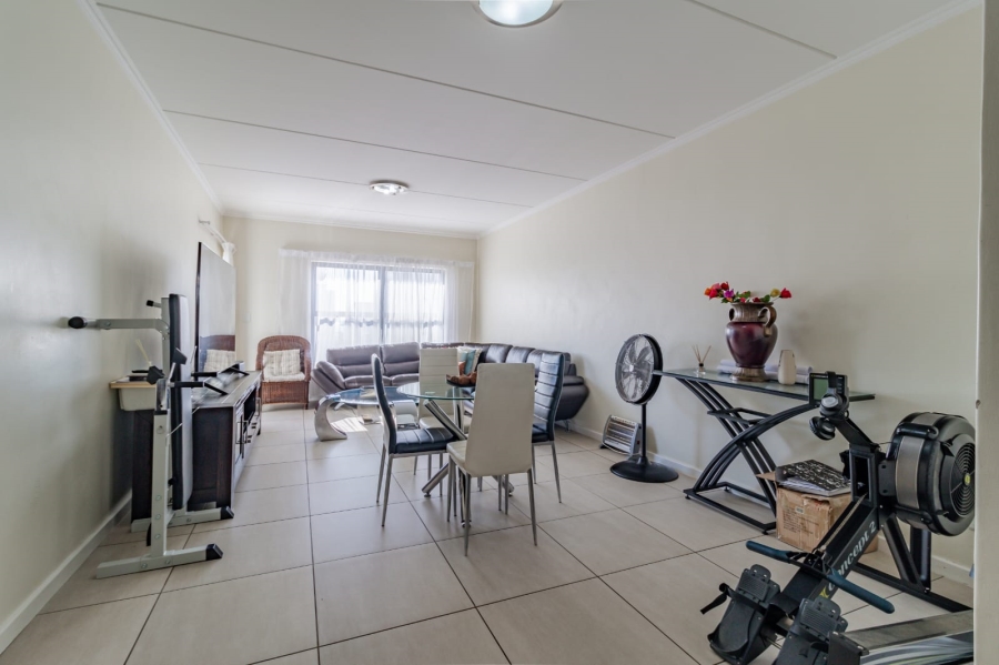 2 Bedroom Property for Sale in Greenstone Hill Gauteng