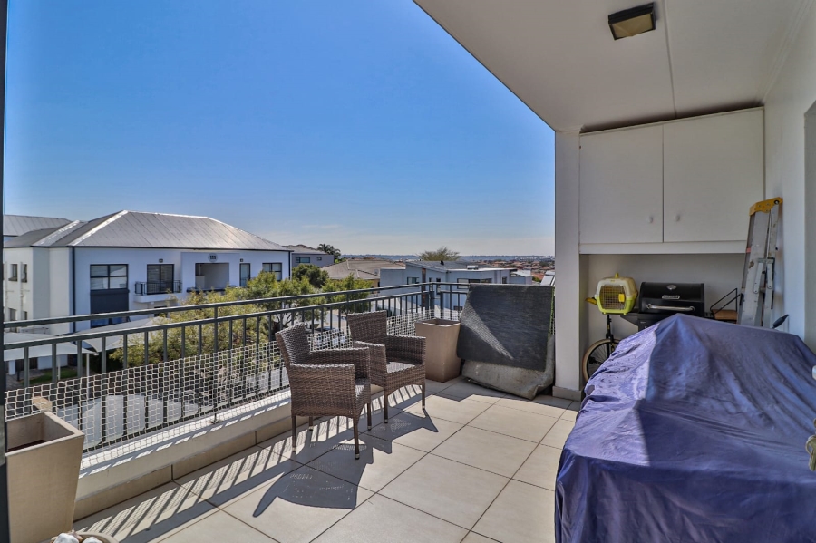 2 Bedroom Property for Sale in Greenstone Hill Gauteng