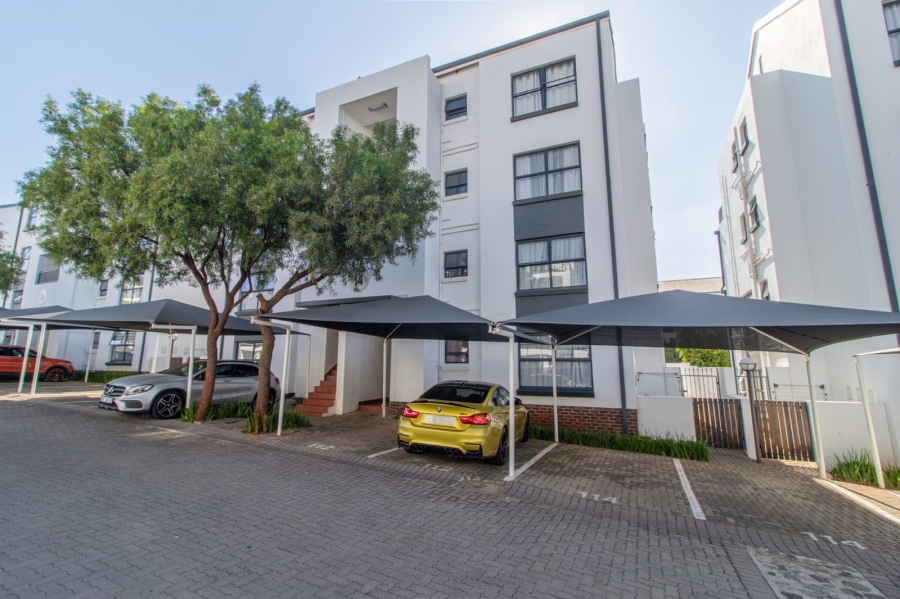 2 Bedroom Property for Sale in Greenstone Hill Gauteng