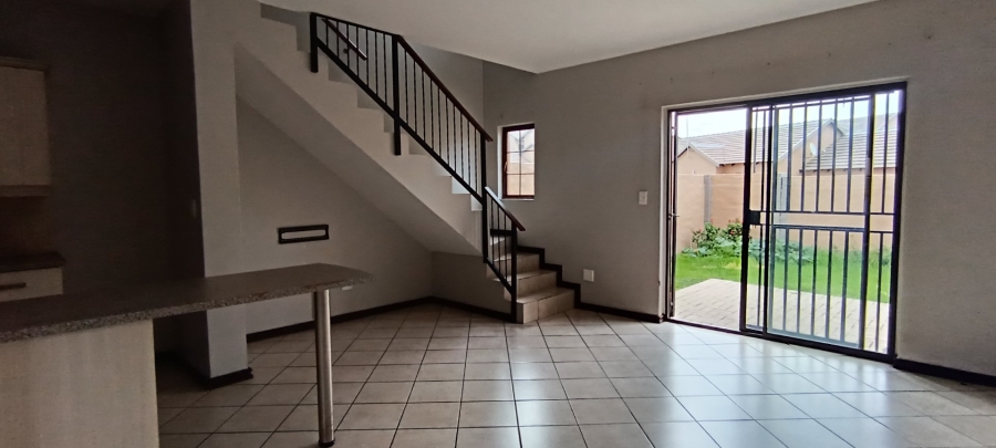 To Let 2 Bedroom Property for Rent in Carlswald Gauteng