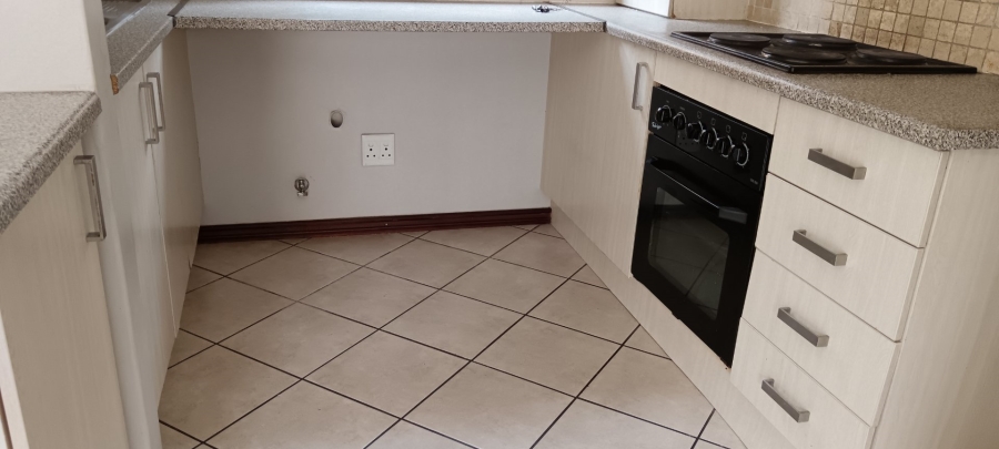 To Let 2 Bedroom Property for Rent in Carlswald Gauteng