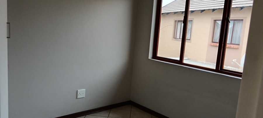 To Let 2 Bedroom Property for Rent in Carlswald Gauteng