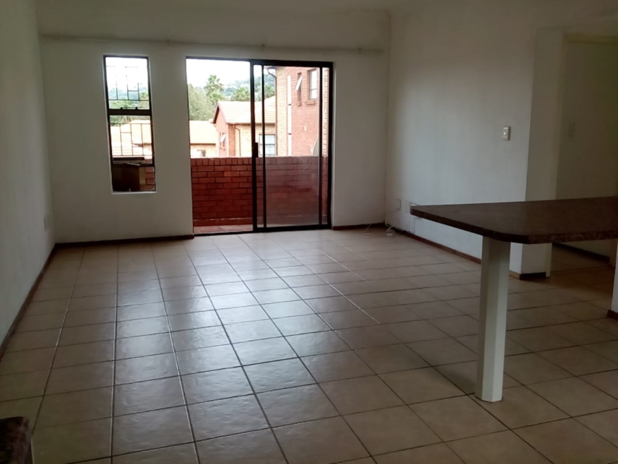 To Let 2 Bedroom Property for Rent in Weltevreden Park Gauteng