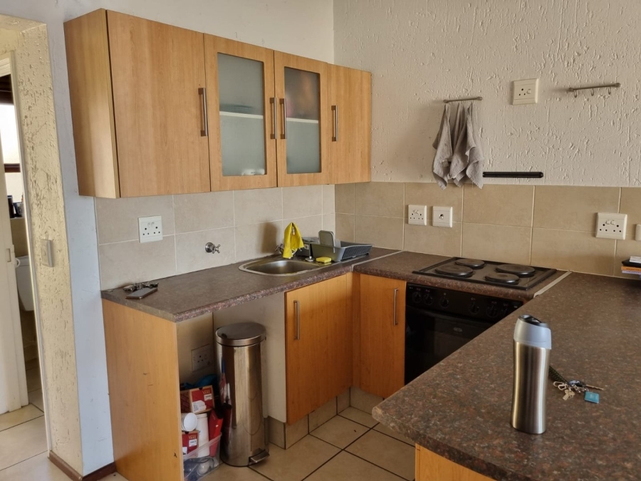 1 Bedroom Property for Sale in Lonehill Gauteng