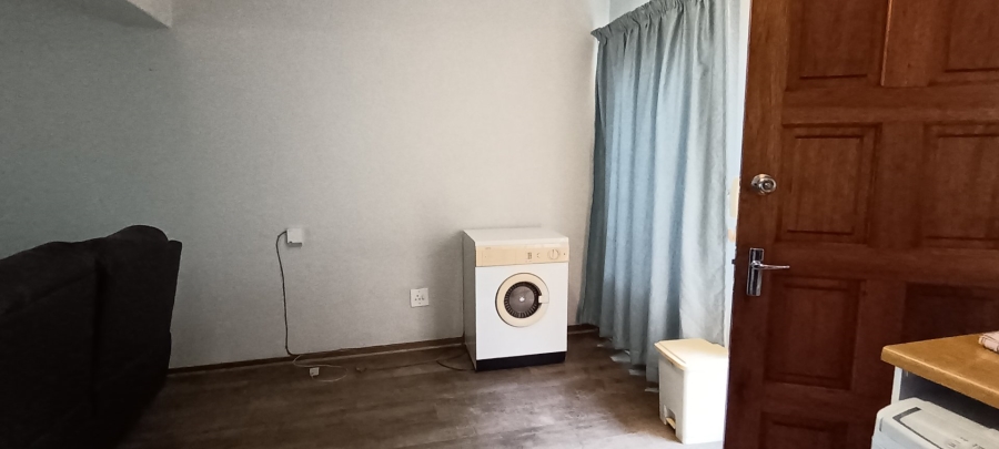 To Let 2 Bedroom Property for Rent in Hennopspark Gauteng