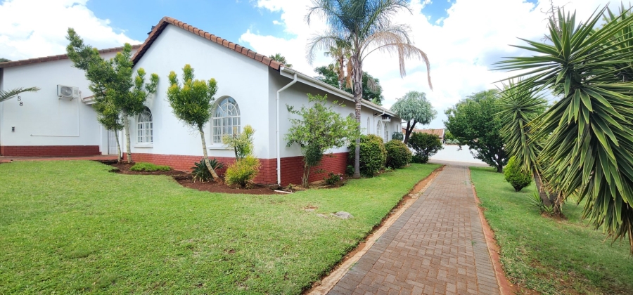 4 Bedroom Property for Sale in Erasmia Gauteng