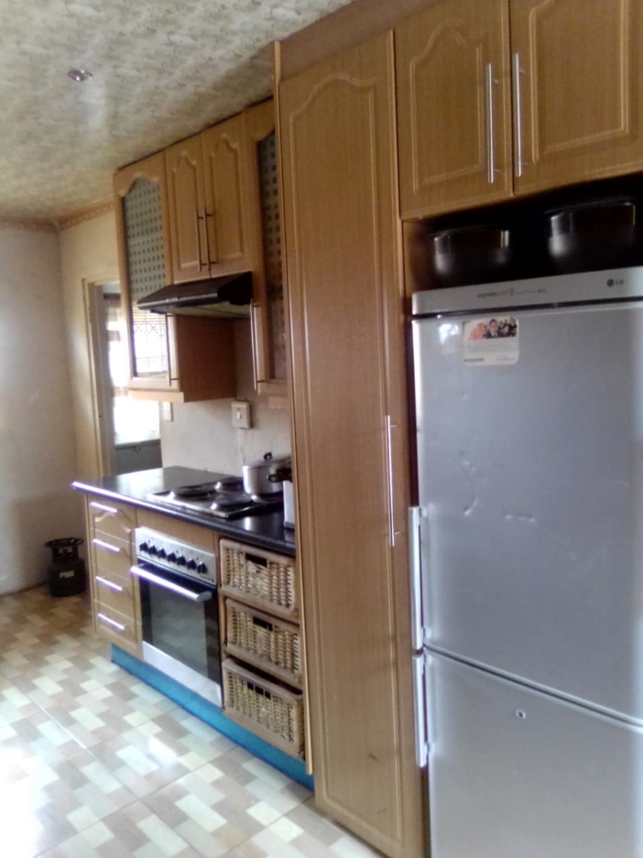 2 Bedroom Property for Sale in Kaalfontein Gauteng