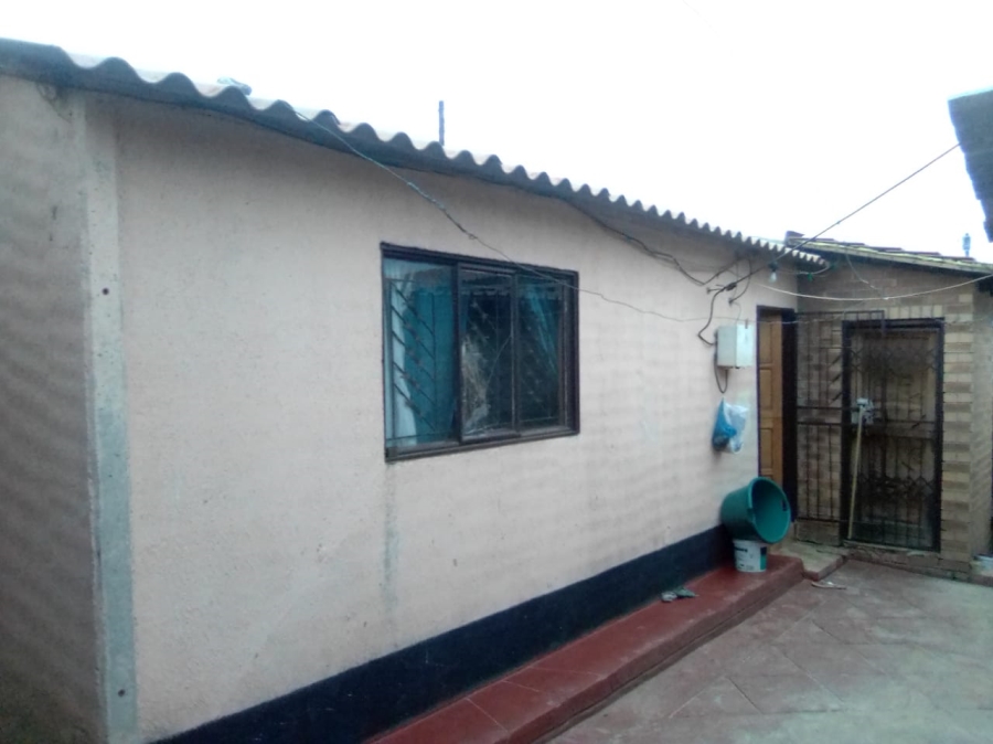 2 Bedroom Property for Sale in Kaalfontein Gauteng