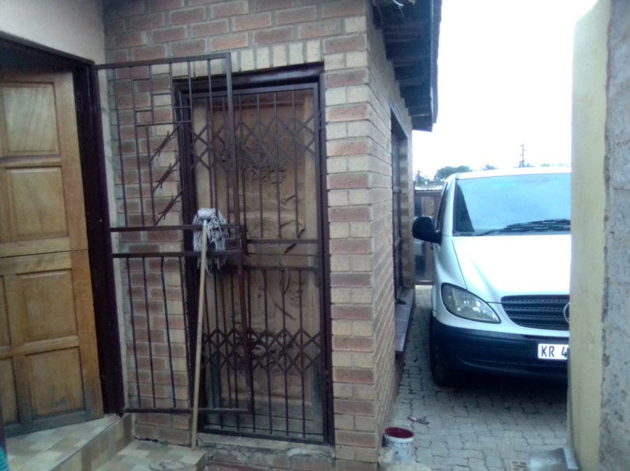 2 Bedroom Property for Sale in Kaalfontein Gauteng