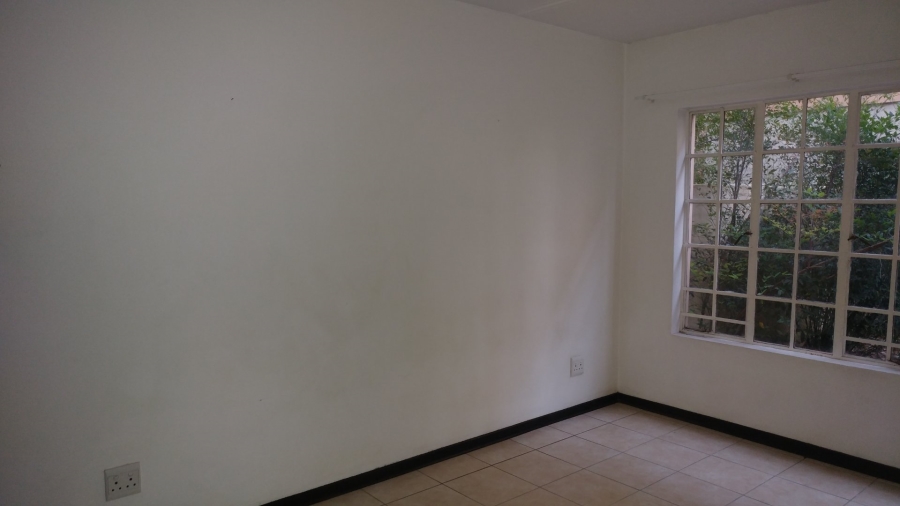 1 Bedroom Property for Sale in Dainfern Gauteng