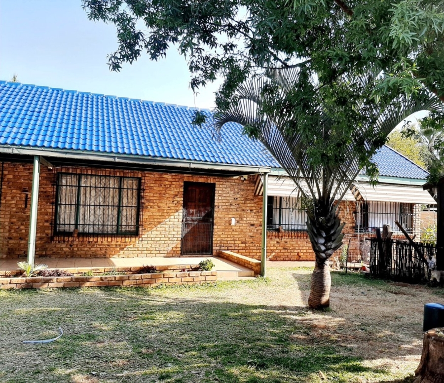 4 Bedroom Property for Sale in Chantelle Gauteng