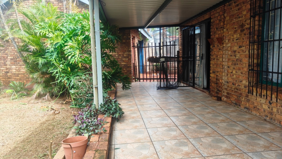 4 Bedroom Property for Sale in Chantelle Gauteng