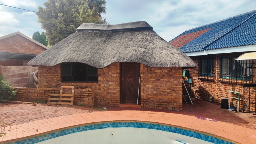 4 Bedroom Property for Sale in Chantelle Gauteng