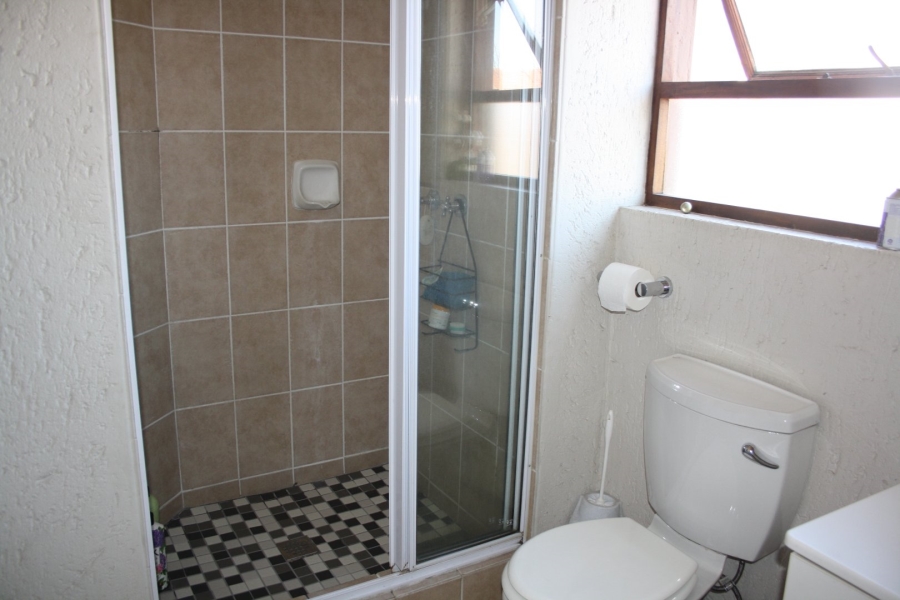 1 Bedroom Property for Sale in Paulshof Gauteng