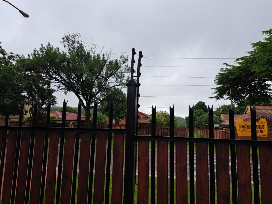 3 Bedroom Property for Sale in Doornpoort Gauteng