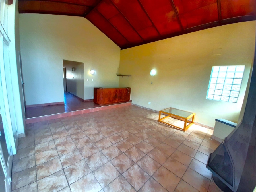 To Let 2 Bedroom Property for Rent in Glen Austin Gauteng