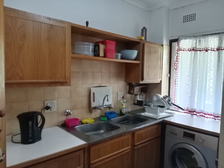 To Let 1 Bedroom Property for Rent in Parktown Gauteng