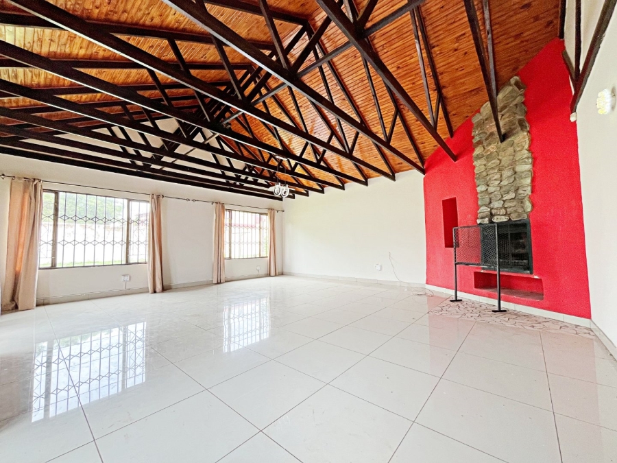 To Let 4 Bedroom Property for Rent in Glen Austin Gauteng