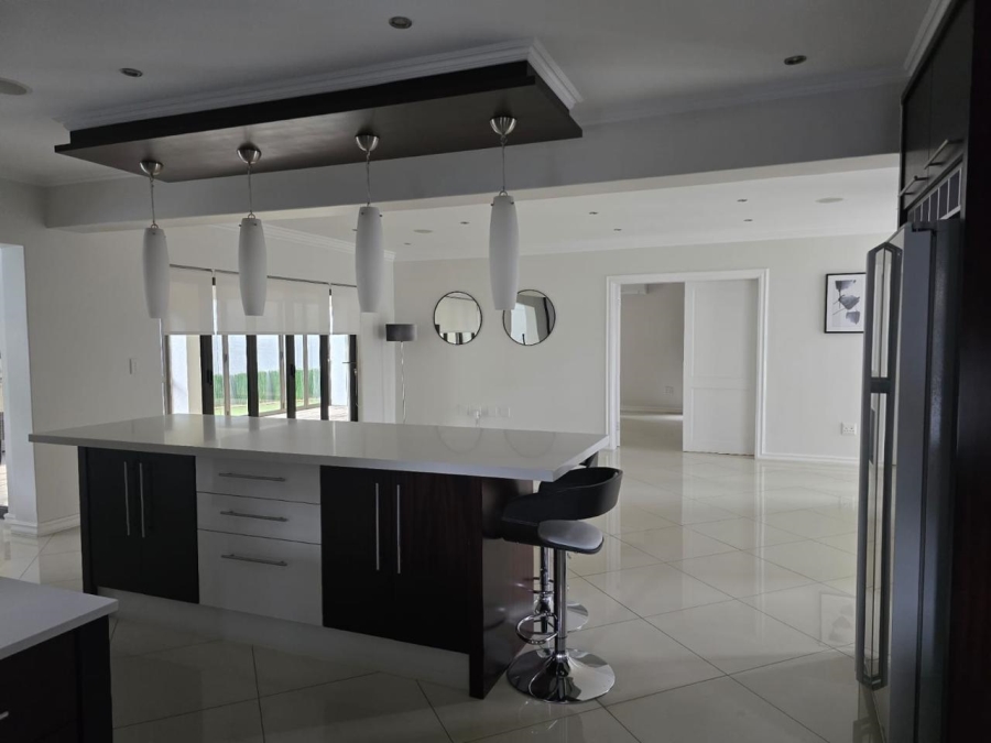 To Let 5 Bedroom Property for Rent in Aspen Hills Gauteng