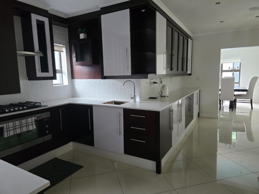 To Let 5 Bedroom Property for Rent in Aspen Hills Gauteng