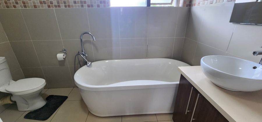 3 Bedroom Property for Sale in Raslouw Manor Gauteng