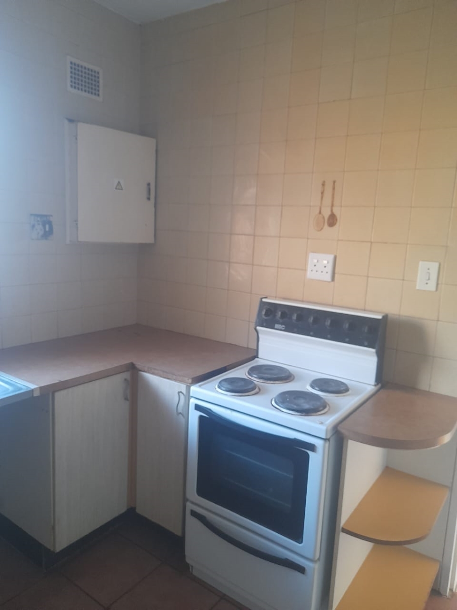 2 Bedroom Property for Sale in Muckleneuk Gauteng