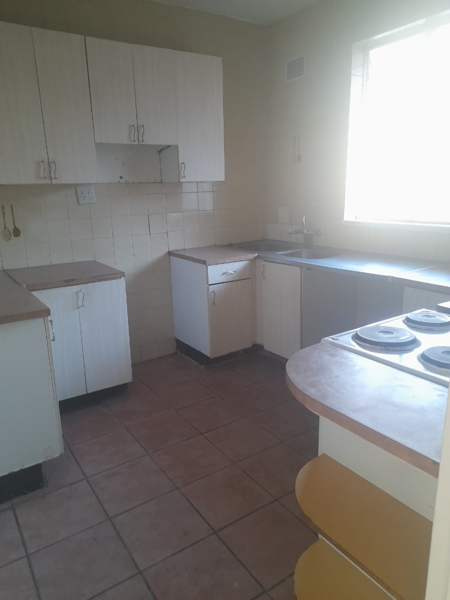 2 Bedroom Property for Sale in Muckleneuk Gauteng