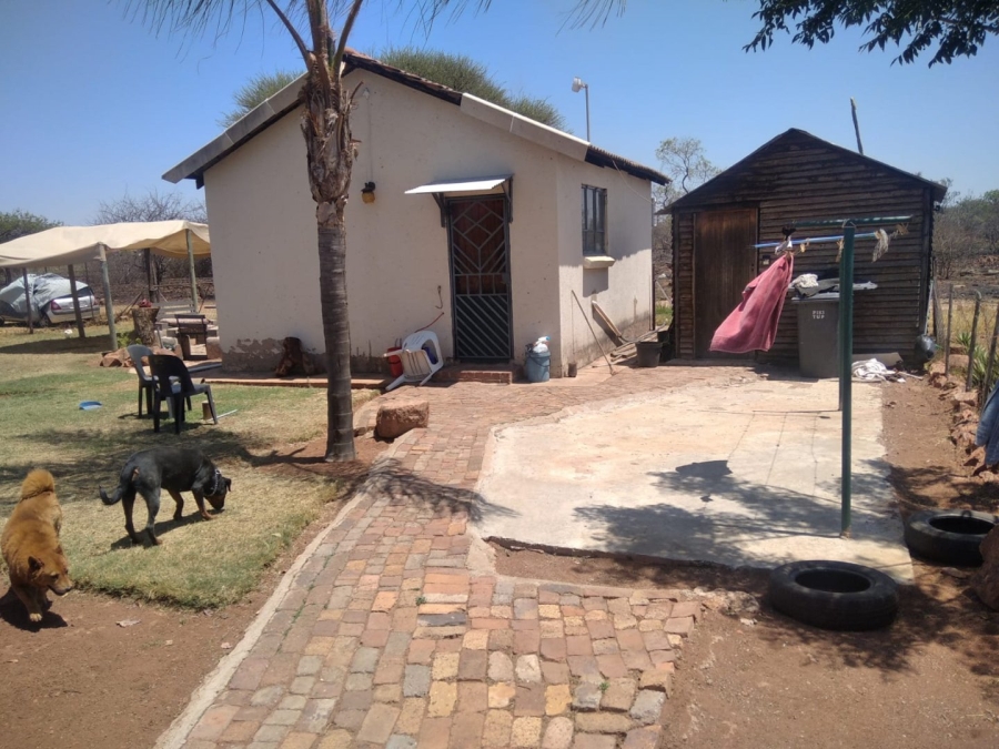  Bedroom Property for Sale in Honingneskrans Ah Gauteng