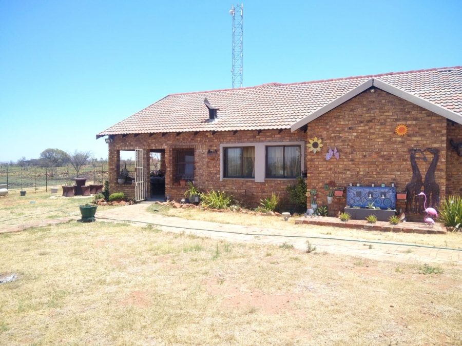  Bedroom Property for Sale in Honingneskrans Ah Gauteng