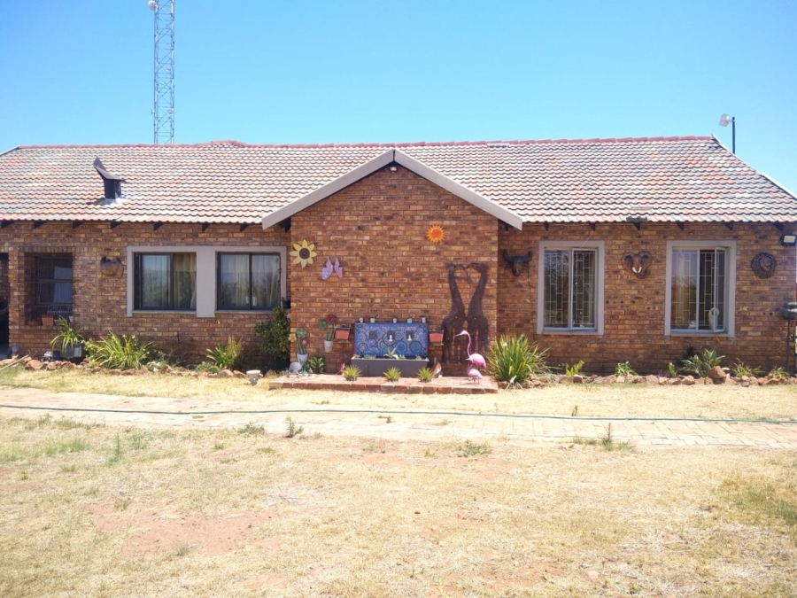  Bedroom Property for Sale in Honingneskrans Ah Gauteng