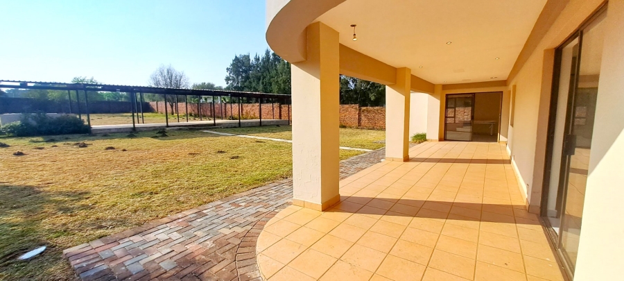 To Let 3 Bedroom Property for Rent in Randjesfontein A H Gauteng