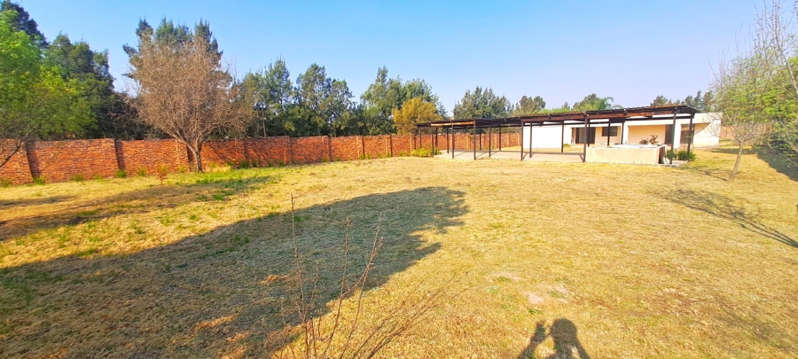 To Let 3 Bedroom Property for Rent in Randjesfontein A H Gauteng