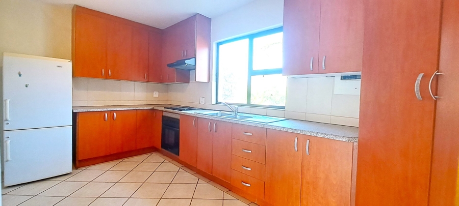 To Let 3 Bedroom Property for Rent in Randjesfontein A H Gauteng