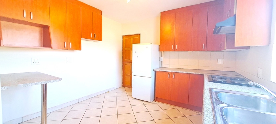 To Let 3 Bedroom Property for Rent in Randjesfontein A H Gauteng