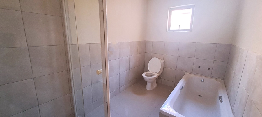 To Let 3 Bedroom Property for Rent in Randjesfontein A H Gauteng