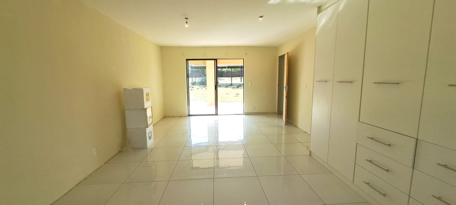 To Let 3 Bedroom Property for Rent in Randjesfontein A H Gauteng