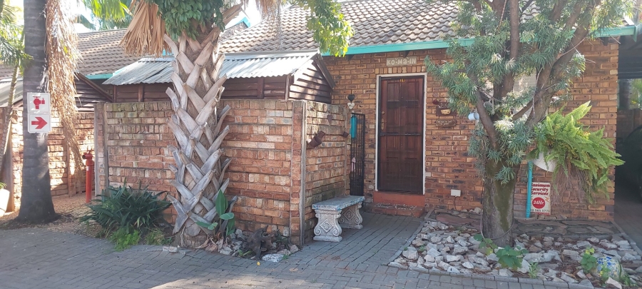 1 Bedroom Property for Sale in The Orchards Gauteng