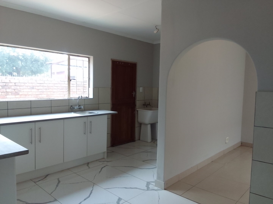 3 Bedroom Property for Sale in Jan Niemand Park Gauteng