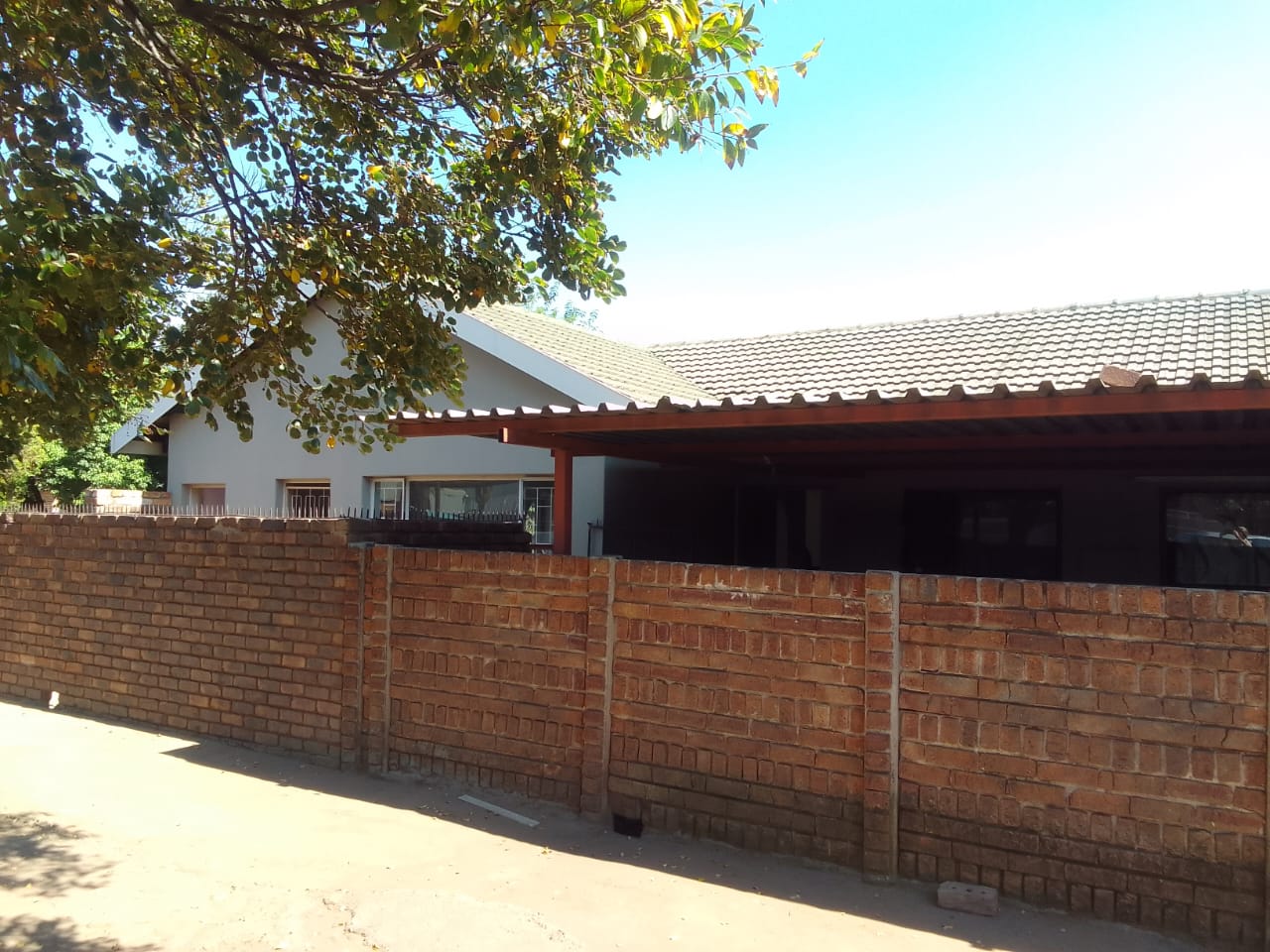 3 Bedroom Property for Sale in Jan Niemand Park Gauteng