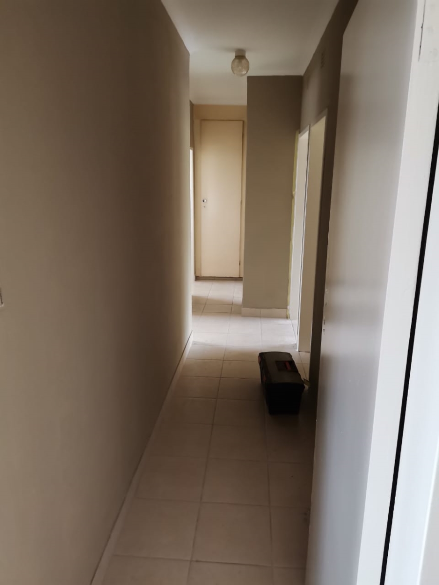 To Let 2 Bedroom Property for Rent in Witfield Gauteng